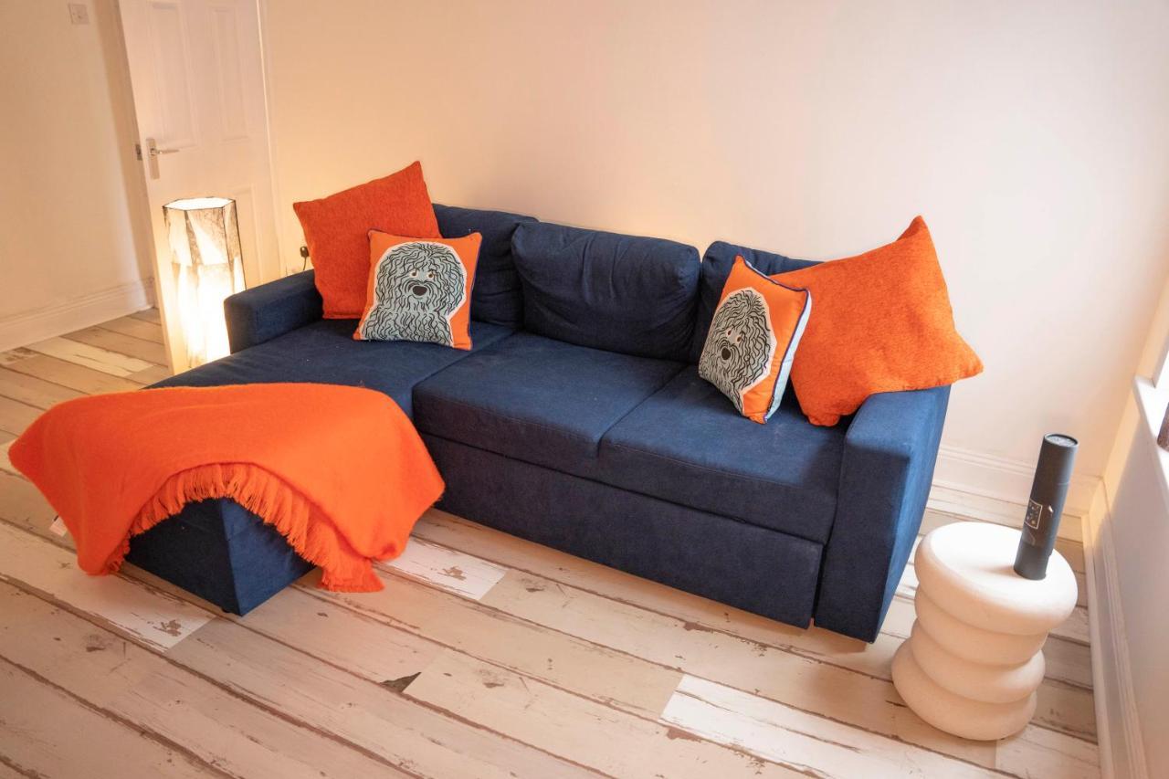 Sara'S Apartment Seaham Luaran gambar